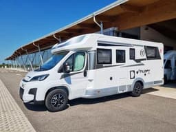 T-LOFT 532 (Semintegrale dinette faccia a faccia e letti gemelli)