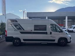 E-Van 5 furgonato 5,99 mt 4 posti letto fissi (letto a castello matrimoniale)