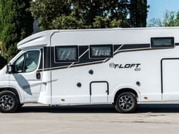 Semintegrale T-Loft 450 Letto trasversale con garage