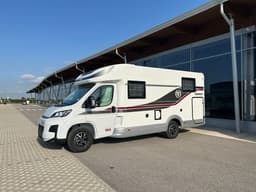 Elnagh Baron 565 (Semintegrale 5 posti con letti gemelli)