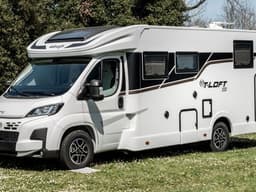 Semintegrale T -Loft 582 Letto centrale