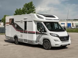 Camper Semintegrale Baron 579 Letto centrale